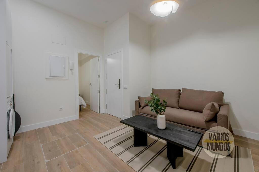Cool Y Centrico Apt 6Px En Plena Plaza Del Carmen E2 마드리드 외부 사진